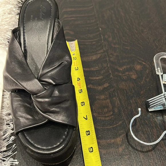 Robert Clergerie Esther size 42 but I usually wear 10/11 - Picture 7 of 7